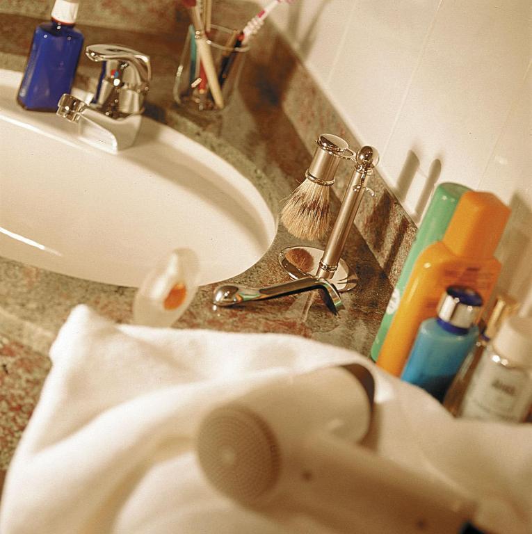 Hotel Am Rathaus اوغسبورغ المظهر الخارجي الصورة