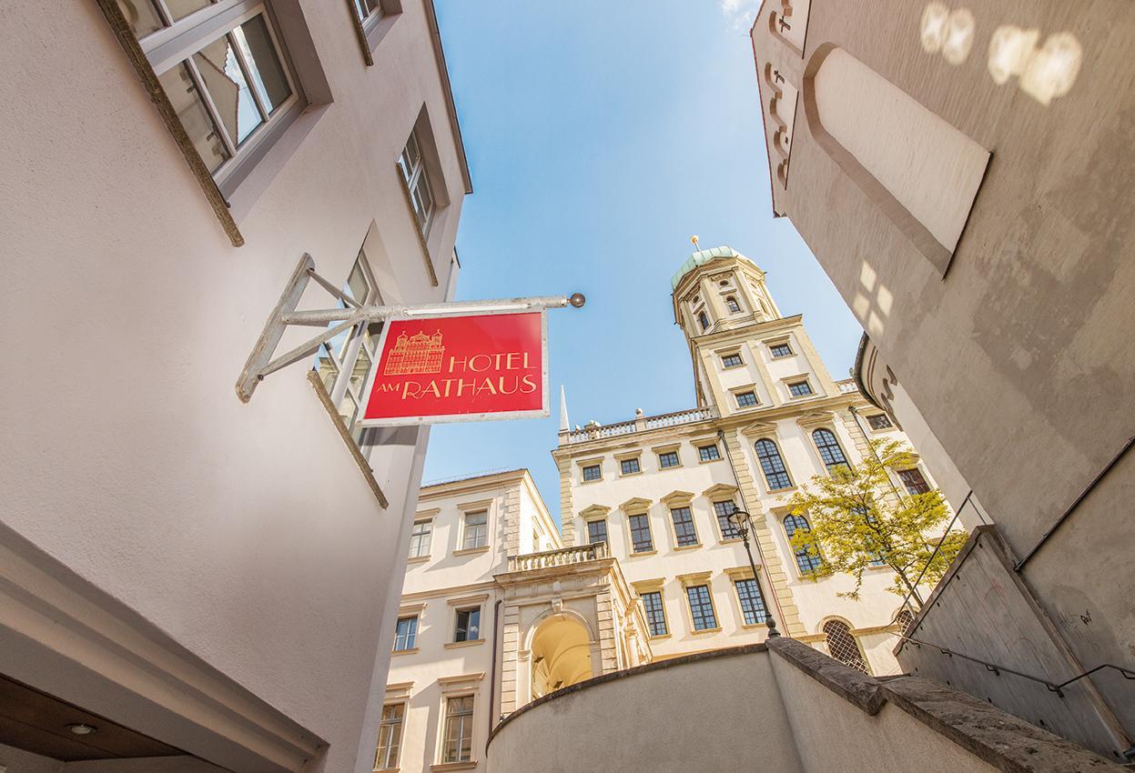 Hotel Am Rathaus اوغسبورغ المظهر الخارجي الصورة